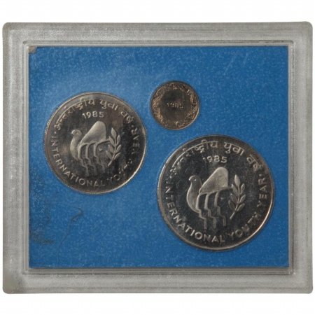 1985, UNC Set of 2 coins, 10 and 100 Rs. International Youth Year, Calcutta Mint. Scarce.