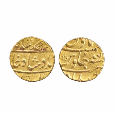 Muhammad Shah, Gold Mohur, 11.06g, Ahmedabad Mint, AH 113(1), RY Ahad, (KM 438.26). Very F