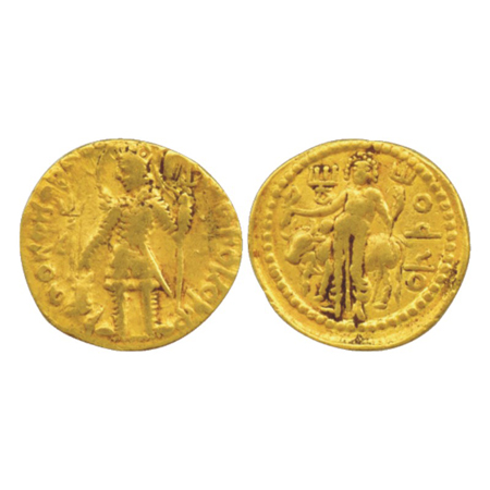 Kushan Empire, Vasudeva I (190-225 AD), Gold Dinar, Goebl 509, 7.82g. Obv: King standing a