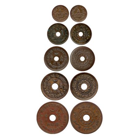 Kutch (5), Vijayarajji (1942-1948 AD), Copper, Trambiya, Dhinglo, Dhabu, Paylo and Adhio. 