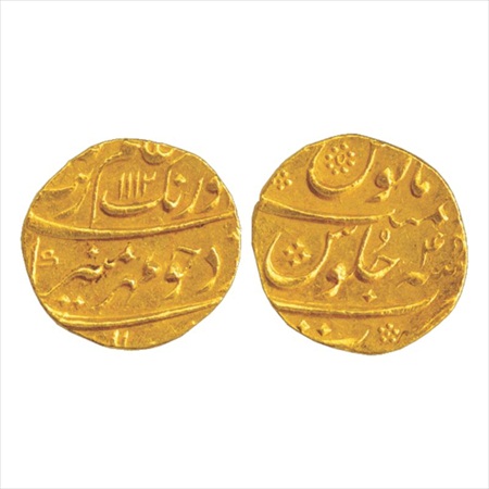 Aurangzeb (1658-1707 AD), Gold Mohur, Surat Mint, AH 1112/RY 45, 11.09g. (KM 315.45). Very