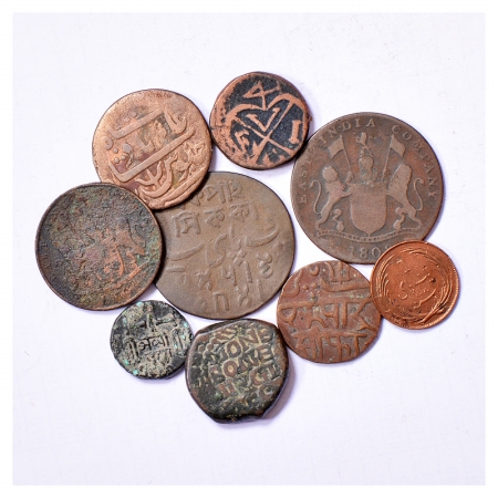 A group of 9 Copper coins of Bombay, Bengal and Madras Presidencies, various types. (9 Coi