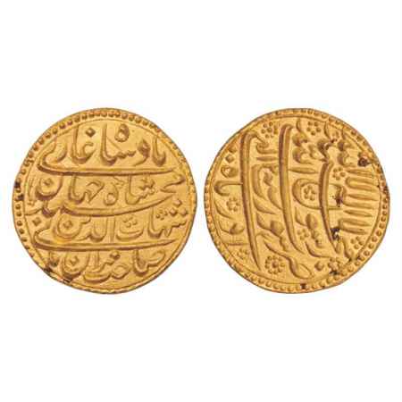 Shah Jahan (1628-1658 AD), Gold Mohur, 10.98g. Surat Mint, Azar, RY 2, die-axis at 3 o'clo