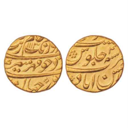 Aurangzeb (1658-1707 AD), Gold Mohur, 11g. Ahsanabad Mint, AH 1113/RY 4x, KM 315.3. Extrem