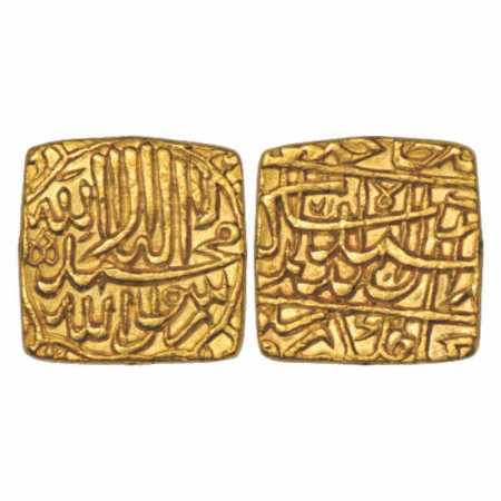 Akbar (1556-1605 AD), Gold Imitation (Copy) Mohur, Agra Mint, 10.85g. Extremely Fine, Rare