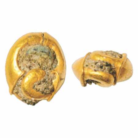 Ancient Indian ear ornament (1st-2nd Century AD), Lead core clad in Gold, clasped under-ha