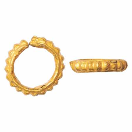 Ancient Indian ear ornament (2nd-3rd Century AD), Lead core clad in Gold, serrated and str