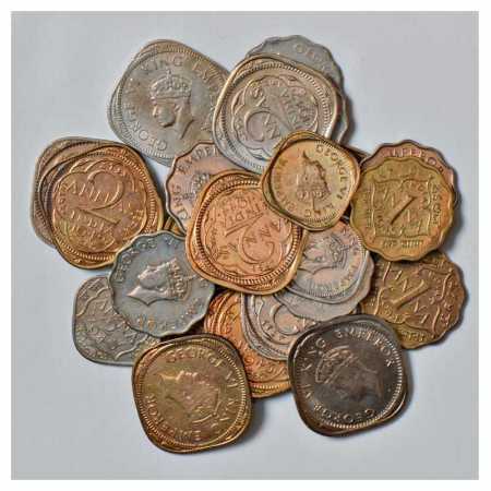 British India (25), Copper Nickel and Brass Coins, including 2 Annas, 1 Anna and Half Anna