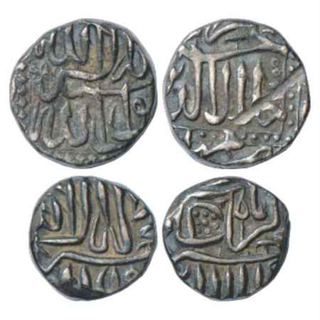 Akbar (1556-1605 AD), Silver (2), Mulher Mint, ½ Rupee, 5.56g, AH x055, Gash on reverse an