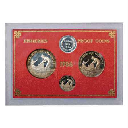 1986, Fisheries, Proof set of 3 coins, 100 Rupees, 20 Rupees and 50 Paise with mint emblem