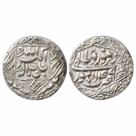 Akbar (1556-1605 AD), Silver Rupee, Lahore Mint, Farwardin 49, legend within 4 pointed sta