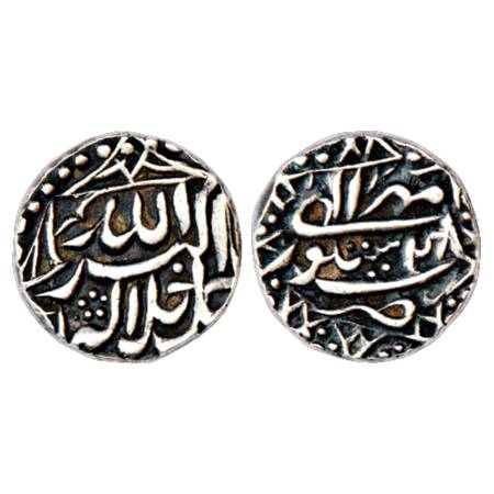 Akbar (1556-1605 AD), Silver Rupee, Sitpur Mint, Mihr 48. Obv: Quatrefoil borders. Rev: Oc