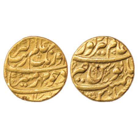 Aurangzeb (1658-1707 AD), Gold Mohur, 10.92g. Alamgirpur Mint at top, KM 315.7. Gash on ed