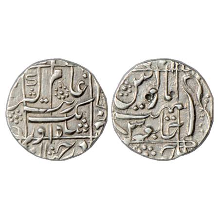 Aurangzeb (1658-1707 AD), Silver Rupee, Junagadh Mint, KM 301.2. Very Fine+, Very Scarce.