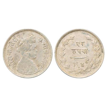 Baroda , Sayaji Rao III (1875-1938 AD), Silver Rupee, VS 1948. Obv: Portrait of Sayaji Rao