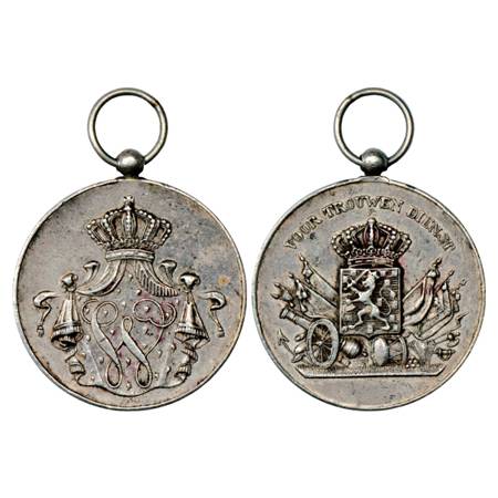 Netherland , Long Service Silver Medal, 21.12g. Established by King William I of the Nethe