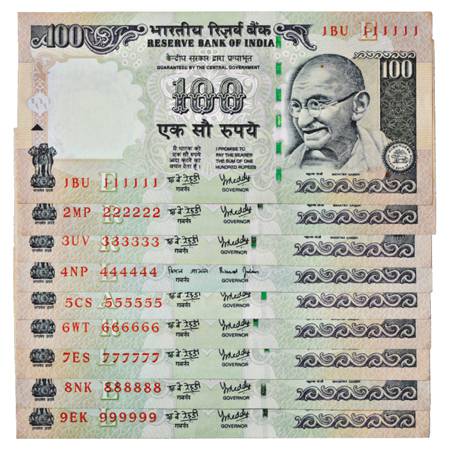 Republic of India, Set of 9 Fancy Number Notes, 100 Rupees, signed by Y.V. Reddy and Bimal