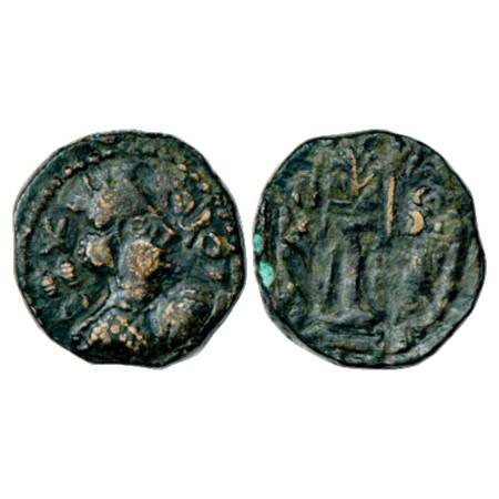 Nezak Huns, Napki Malek (500-600 AD), Copper Drachm, MAC 1525-1526, 3.82g. Obv: Bust of ru