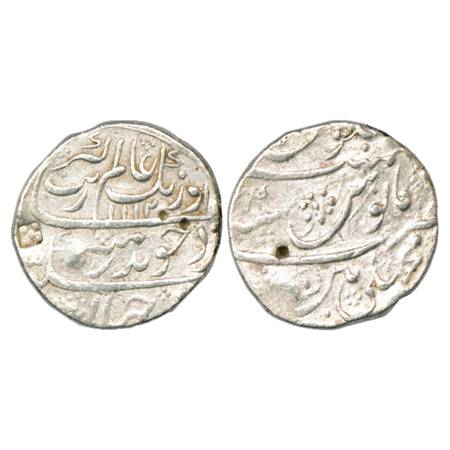 Aurangzeb (1658-1707 AD), Silver Rupee, Machhlipatan Mint, AH 1112/RY (4)4, KM 300.55. Fin