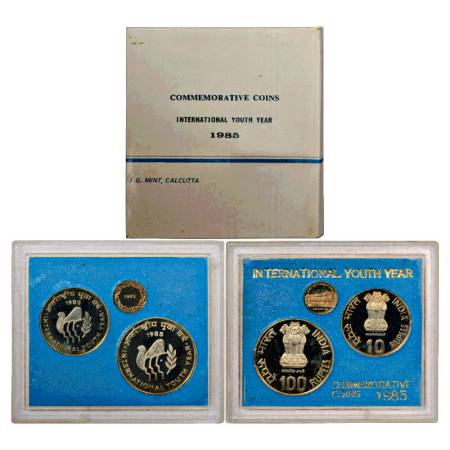 1985, International Youth Year, UNC set of 2 Coins, 100 Rupees and 10 Rupees, with Mint em