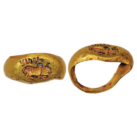 Gold signet ring, dated to (200-250 AD), with couchant bull facing right in intaglio as th