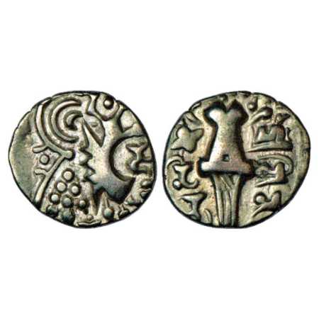 Kashmir-Karkota or Naga dynasty, Base Gold Dinar of Vinayaditya, 7.64g. Obv: Crude represe