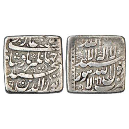 Jahangir (1605-1627 AD), Silver Square Heavy Rupee (20% heavy weight), 13.36g, Lahore Mint