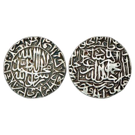 Akbar (1556-1605 AD), Silver Rupee, Hazrat Delhi Mint, AH 971, KM 80.7. Very Fine, Very Sc