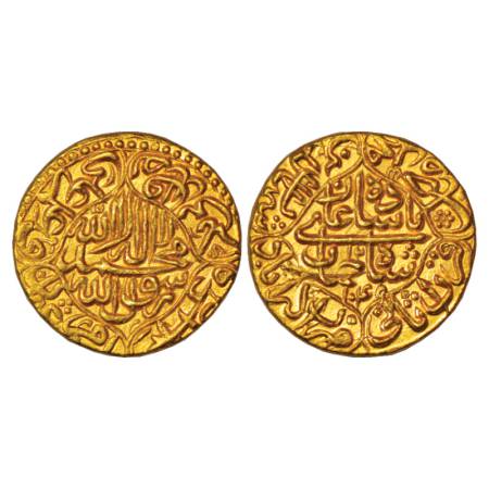 Shah Jahan (1628-1658 AD), Gold Mohur, Akbarabad Mint, AH 1049/RY 12, 10.90g. Obv: Kalima 
