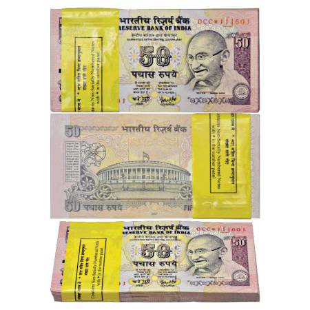 Republic of India, Star Series, full packet of 100 Notes of 50 Rupees, signed by Y.V. Redd
