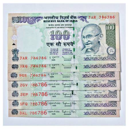 Republic of India, 100 rupees, 7 fancy number notes with serial nos.: 786786, signed by D.