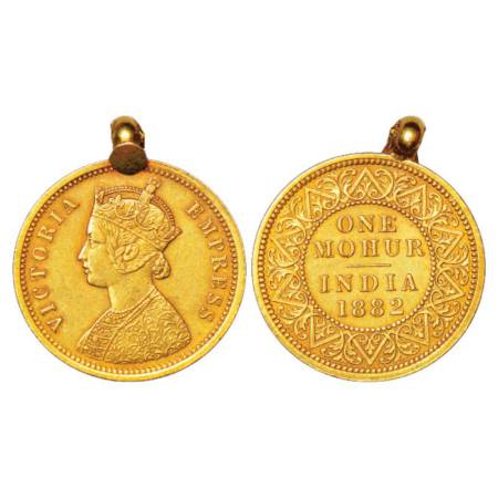 Victoria Empress, gold mohur, 1882, Calcutta mint. Obv: Portrait bust of Victoria Empress,