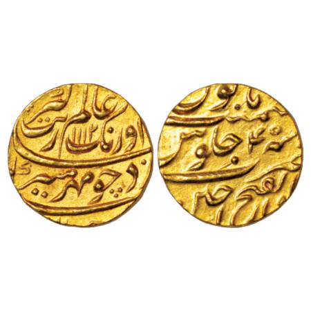 Aurangzeb (1658-1707 AD), gold mohur, 11.03g, Dar ul-Fath Ujjain mint, AH 1112/RY 45, KM 3