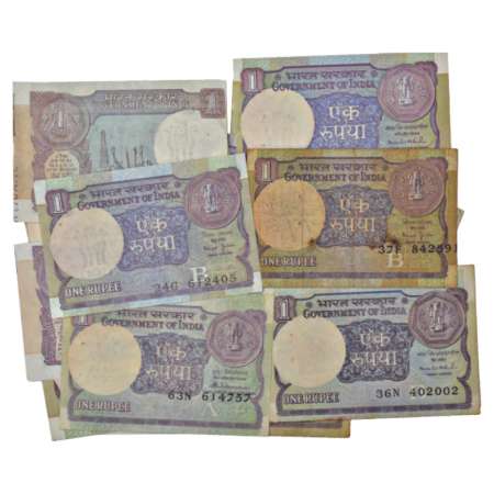 Republic of India, 1 rupee, misprint (34), signed by various Governors', serial no. and ot