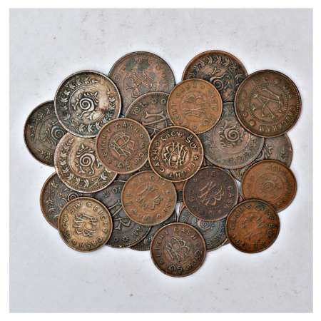 Travancore, 26 copper coins, 16x chuckram and 10x eight cash. (26 coins)
