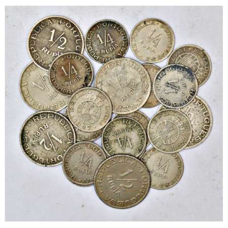 A group of 22 Portuguese India cupro-nickel coins, includes 6x ½ rupia and 16x ¼ rupia, wi