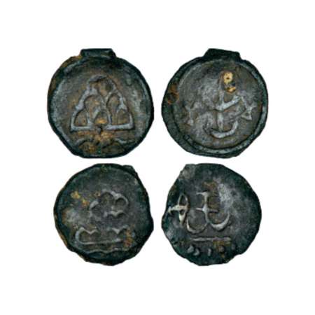 Lesser Satavahanas of Banavasi, two uninscribed cast lead coins (200-250 AD), (a) 0.50g. O