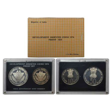 1974, Planned Families, Food For All, Proof set of 2 coins, 50 rupees and 10 rupees, Bomba