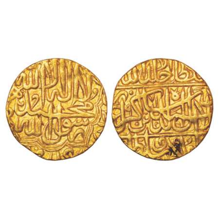 Akbar (1556-1605 AD), gold mohur, 10.80g, Dar us-Sultanat Lahore mint, characteristic 'inv