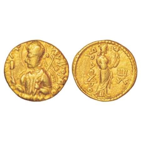 Kushans, Huvishka (150-180 AD), gold dinar, Gobl 219, 7.77g. Obv: Nimbate and helmeted bus