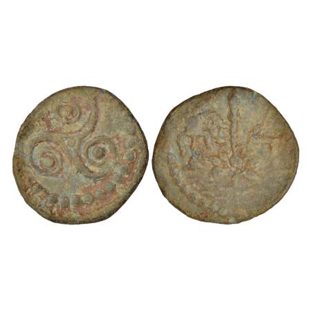 Ancient Deccan, Vakataka/ Traikutaka period, (300-400 AD), uninscribed lead coin, 3.81g. O