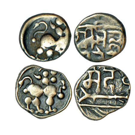 Yadavas of Devagiri (2), Bhillama V (1185-1195 AD), silver dramma. (A) 0.85g. Obv: Stylize