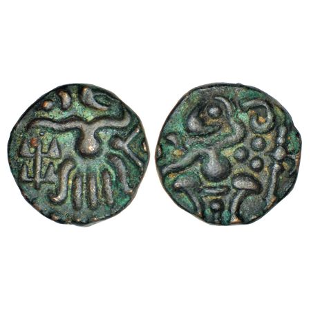 Venad Chera kingdom of Kerala (1118 - 1180 AD), uninscribed copper cash, 3.54g. Obv: 'Chol