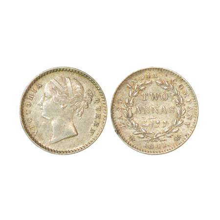 Victoria Queen, divided legend, silver 2 annas, 1841, Calcutta mint, 1.43g, 'W.W.' raised/