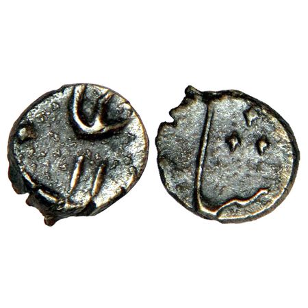 Hyderabad, silver ½ anna in the name of Alamgir II, with 'Alamgir' on obverse and 'Shah' o