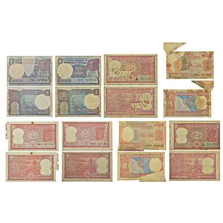 Group of 8 misprint notes, 2x 1 rupee and 6x 2 rupees, various years, various governor's s