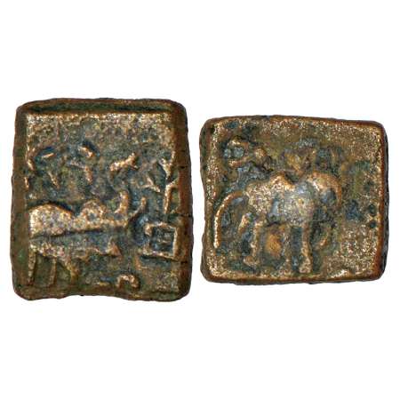 Ancient Marathwada / Western Vidarbha - uninscribed die-struck copper coin of pre-Satavaha