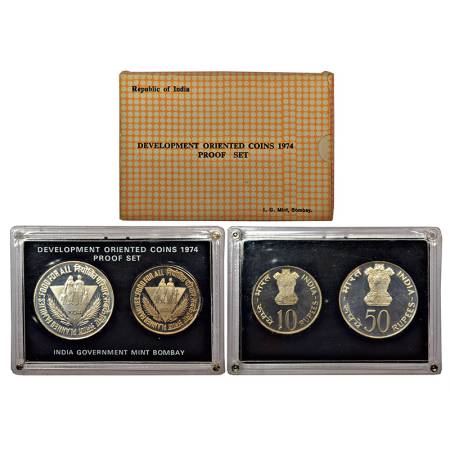 1974, Planned Families, Food For All, Proof set of 2 coins, 50 rupees and 10 rupees, Bomba