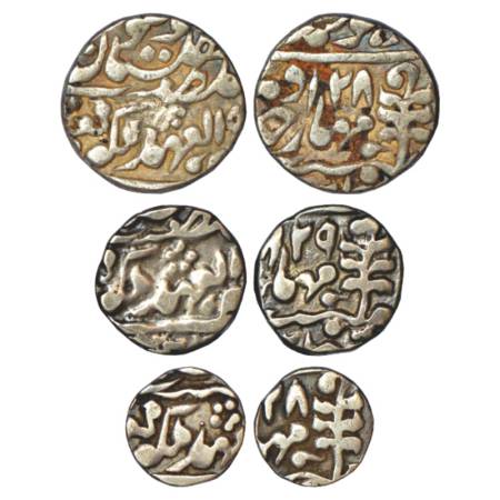 Jaipur, silver coins (3), 1x ½ rupee, RY 28, 5.69g, 1x ¼ rupee, RY 29, 2.48g and 1x 1/8 ru