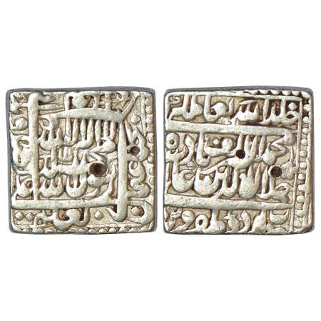 Akbar (1556-1605 AD), silver square rupee, Urdu Zafar Qarin mint, AH Alf (1000), KM 82.8, 